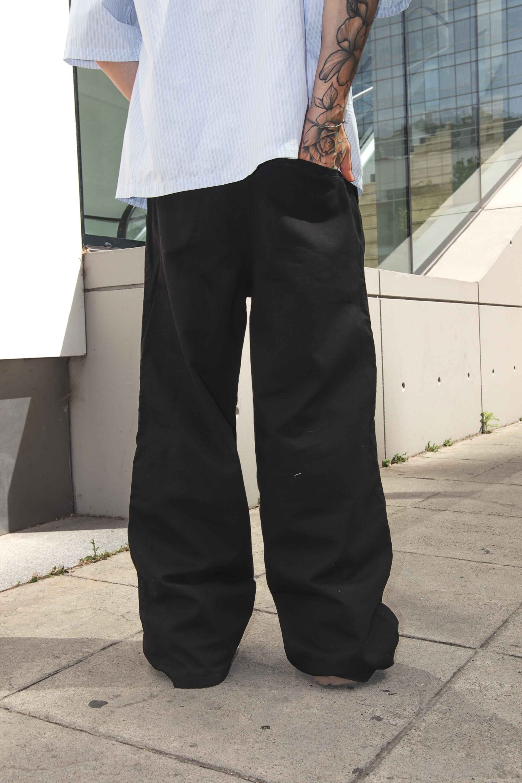 JEANS BAGGY VIBE - CORTE SASTRERO - - Imagen 5