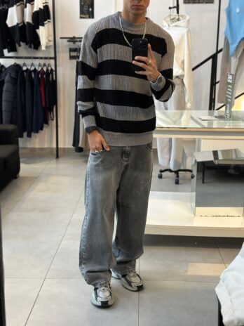 SWEATER RAYAS URBAN BLACK