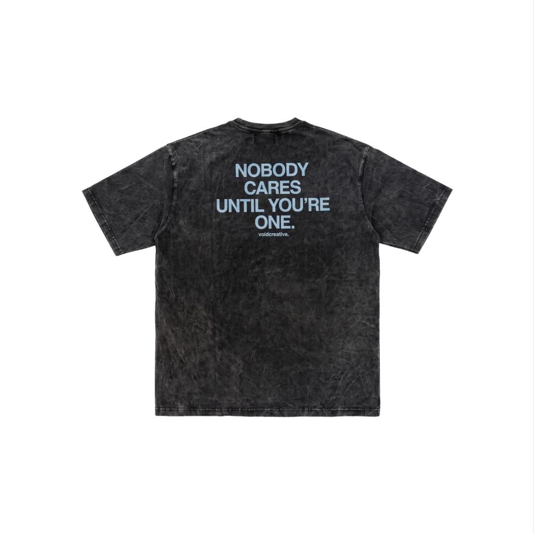 REMERA URBAN NOBODY STONE WASH BLACK - Imagen 2