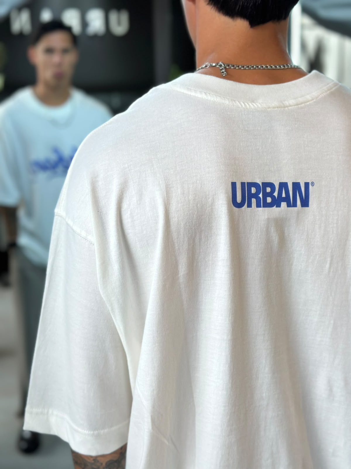 REMERA URBAN SPRING OFF WHITE - Imagen 3
